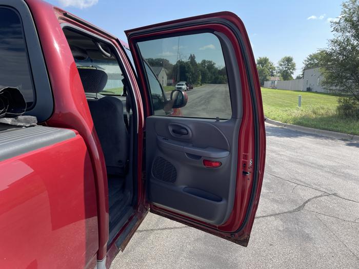 2001 ford f150 xlt with 208185 miles for sale near elk-river, minnesota 6e38d9983ad94a1ba7a8956f10e35e44.jpg