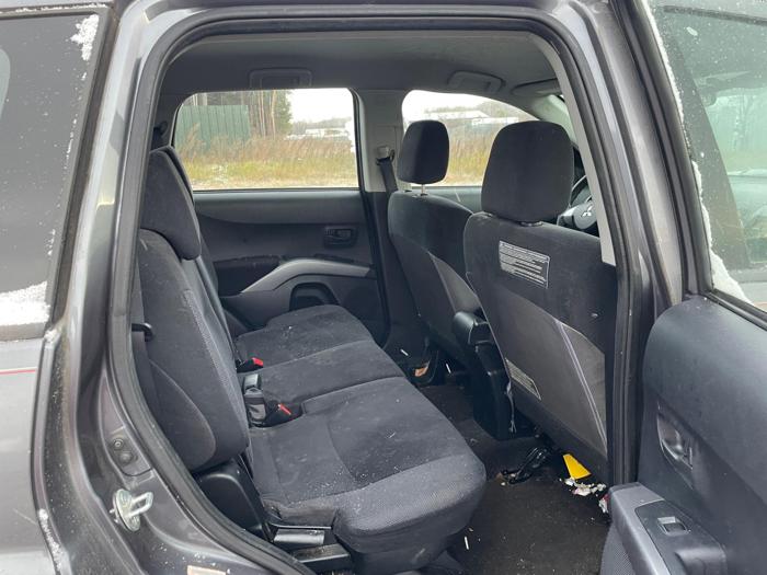 2007 mitsubishi outlander sel with 174016 miles for sale near elk-river, minnesota 6ebdeb9d644e4baebd849abbf68e4922.jpg