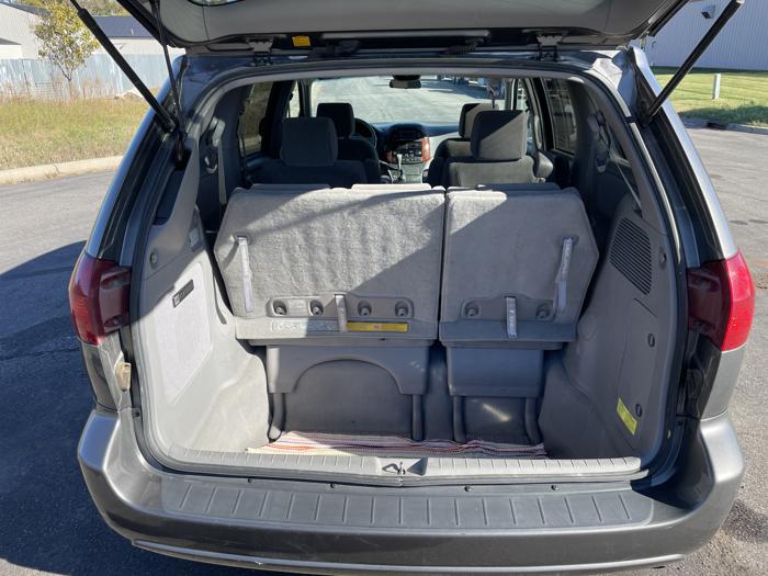 2004 toyota sienna xle with 268017 miles for sale near elk-river, minnesota 703a957998ab41bdb28ed68ec1aa2424.jpg