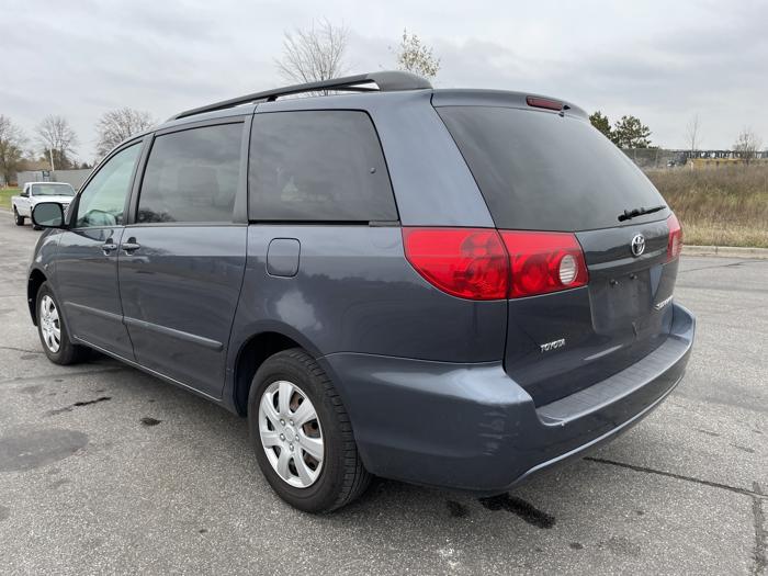 2006 toyota sienna le with 201395 miles for sale near elk-river, minnesota 7061d5013d524ce49f0ddb75a8f0c5da.jpg