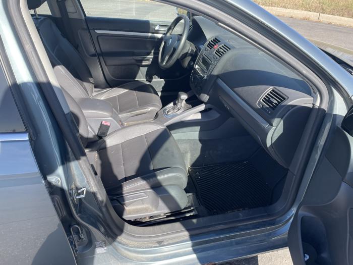 2006 volkswagen jetta sel with 195690 miles for sale near elk-river, minnesota 715069cc563d41a387ea78ff9f5b9737.jpg