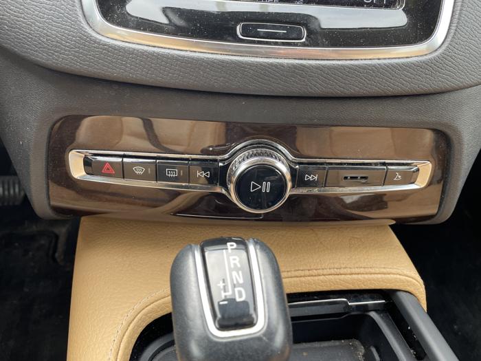2016 volvo xc90 sv42-momentum with 68638 miles for sale near elk-river, minnesota 71e63ad21cdc48ca9763da30ab07e163.jpg