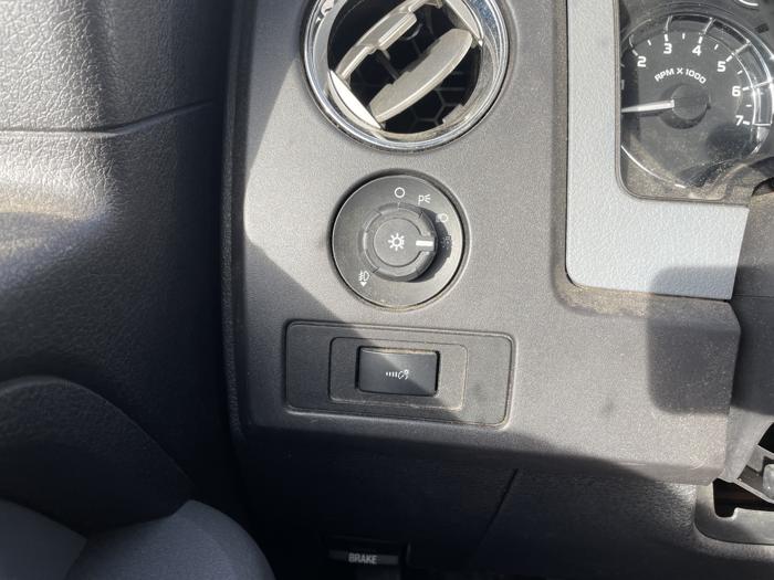 2011 ford f-150 with 262379 miles for sale near elk-river, minnesota 71fc6b7e1afd40798131e1b9b0ddd4f8.jpg