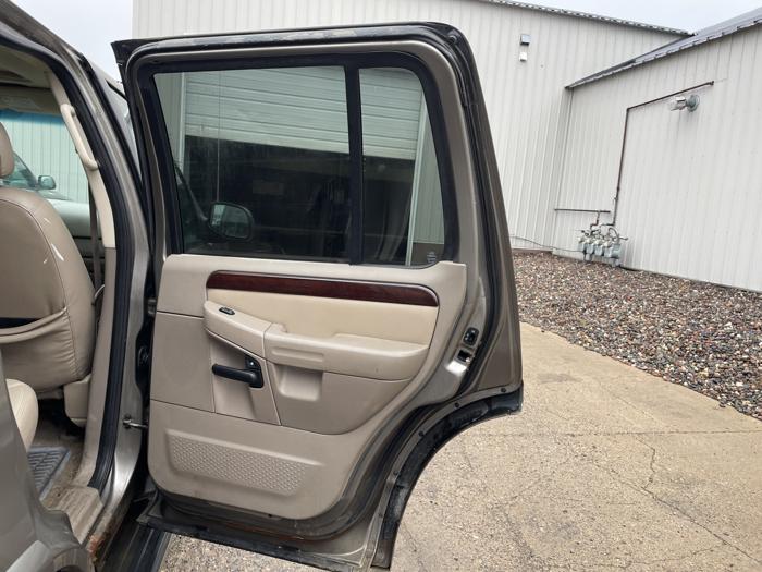 2003 ford explorer limited with 163382 miles for sale near elk-river, minnesota 72385a6ccffc4b35b8ab640c813eb857.jpg