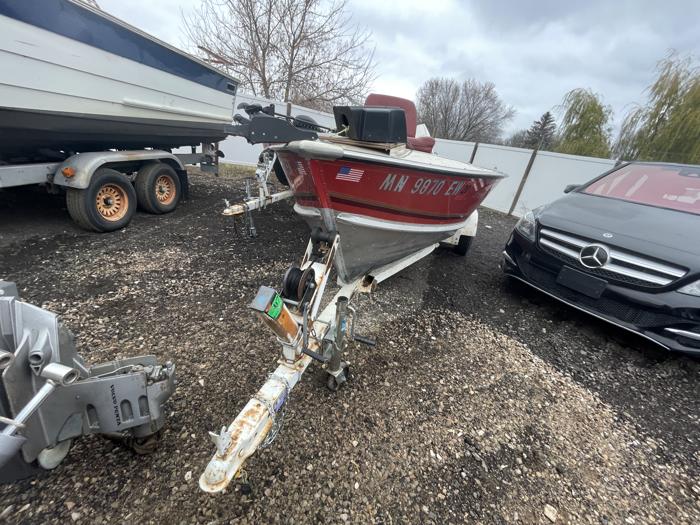 1985 lund boat for sale near elk-river, minnesota 723fa8100f614c438db3ba132523a3a9.jpg