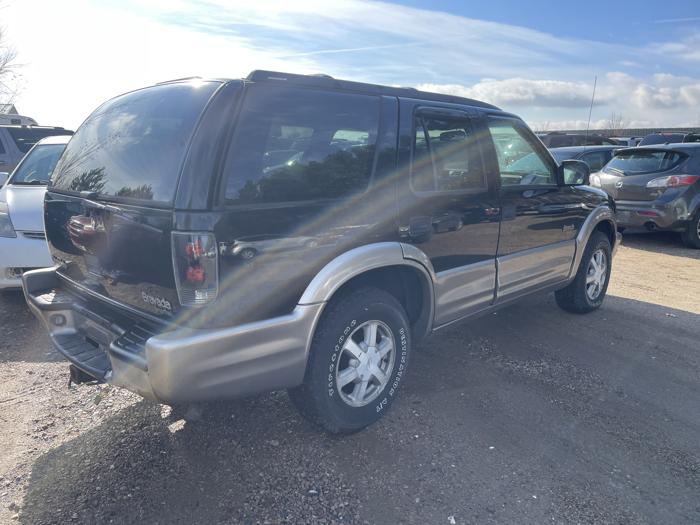 2000 oldsmobile bravada with 113933 miles for sale near elk-river, minnesota 73c9eb58ff3f422499dcb854e7fcc4cb.jpg