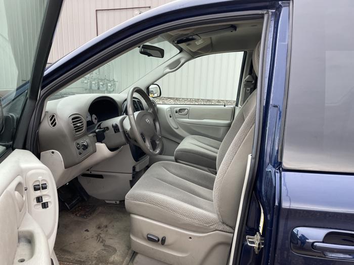 2005 dodge caravan-grand-caravan sxt with 184852 miles for sale near elk-river, minnesota 743b9a4467294f6e99b9b87829c8d6d1.jpg