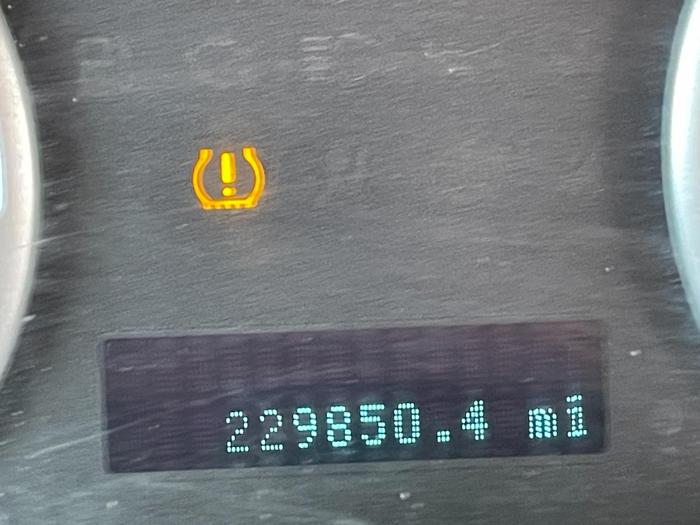 2009 ford focus se with 229850 miles for sale near elk-river, minnesota 7537c6bd79ad4c89990f7dc6e33e50e0.jpg