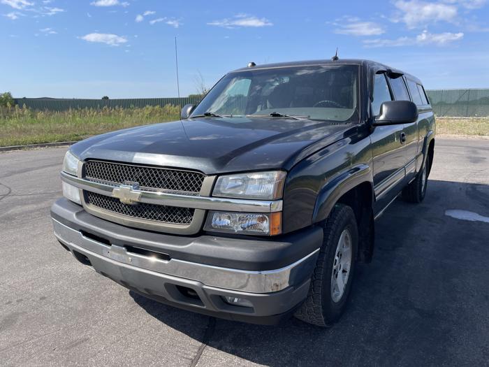 2005 chevrolet silverado-1500 1500 with 189427 miles for sale near elk-river, minnesota 7549b4bda9db4365b17fb4b168f102b8.jpg