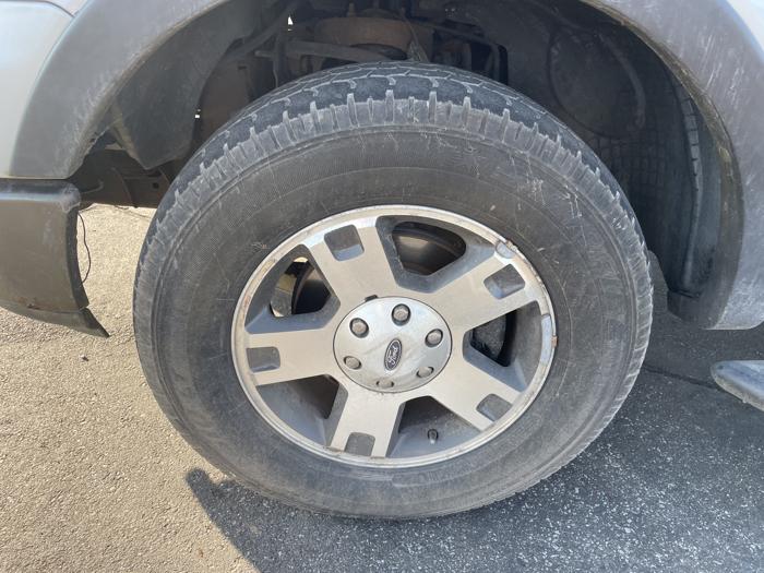 2005 ford f-150 xlt with 236468 miles for sale near elk-river, minnesota 7565fbea7a8345ecaee2fb9f3fd27db5.jpg