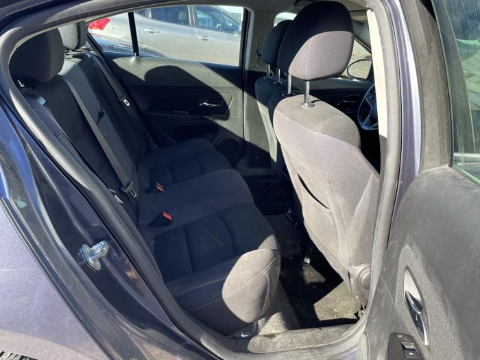 2014 chevrolet cruze 1lt-auto with 142275 miles for sale near elk-river, minnesota 76adc2422aee47b2a667dad17912f16f.jpg