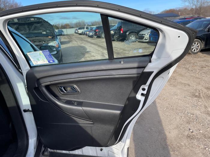 2014 ford taurus police with 229424 miles for sale near elk-river, minnesota 77373ce0ce214908a5a7e26f26307348.jpg