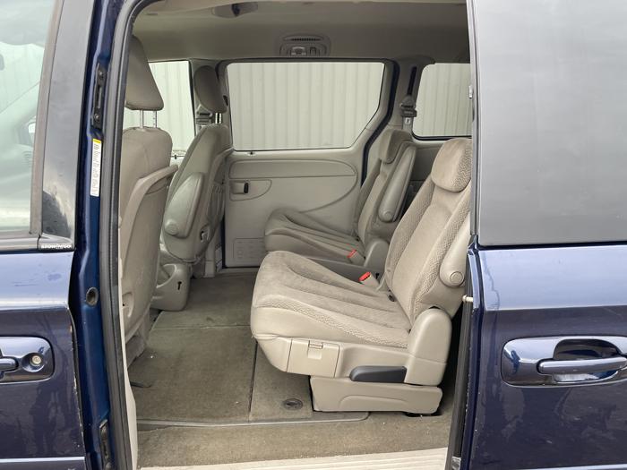 2005 dodge caravan-grand-caravan sxt with 184852 miles for sale near elk-river, minnesota 77d209f543974cf2b8ed5825d9e88ac0.jpg