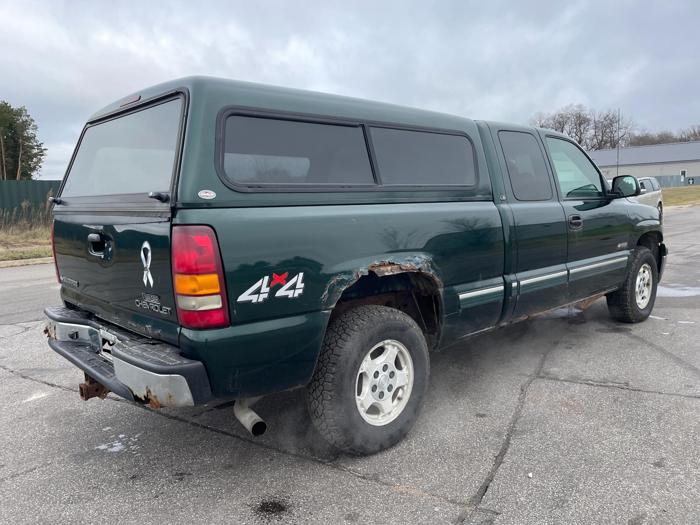 2002 chevrolet silverado-1500 sel with 229269 miles for sale near elk-river, minnesota 78e73ba17f9d43f29311a1845504c824.jpg
