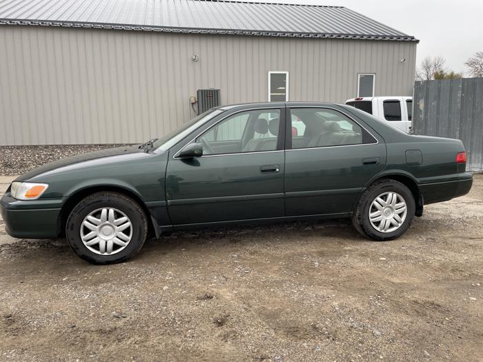 2001 toyota camry sel with 169411 miles for sale near elk-river, minnesota 7d3a5e4a66c2479d99a3a64784b844ea.jpg