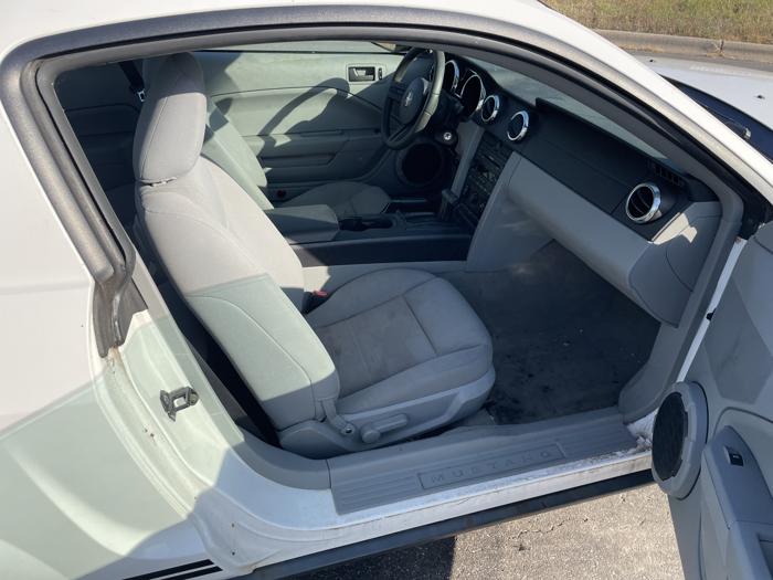 2005 ford mustang sel with 98429 miles for sale near elk-river, minnesota 7f0646e8431341bbb47184fda2ddceb1.jpg