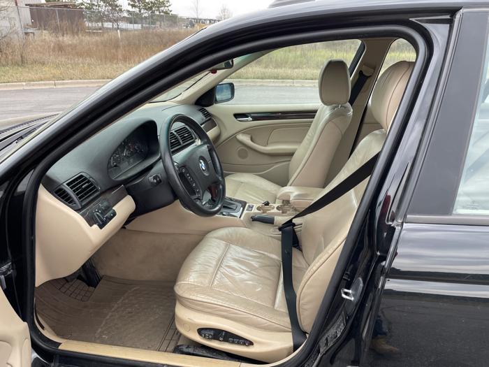 2002 bmw 325i sa with 173883 miles for sale near elk-river, minnesota 7f8e6030213b48a083faed8155615e21.jpg