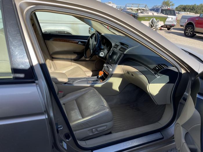 2005 acura tl 3.2 with 240432 miles for sale near elk-river, minnesota 7fbbe2b7ecb24151a520c2097a128e1f.jpg