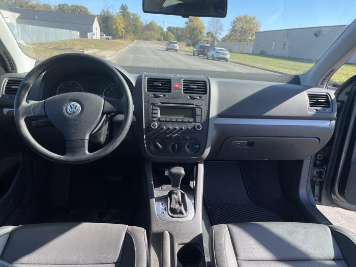 2006 volkswagen jetta sel with 195690 miles for sale near elk-river, minnesota 80466862a6754fcfadc5406d403ccef5.jpg