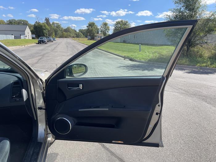 2005 nissan altima sel with 181963 miles for sale near elk-river, minnesota 80524076cfe34d718231c2d45fb53ef2.jpg