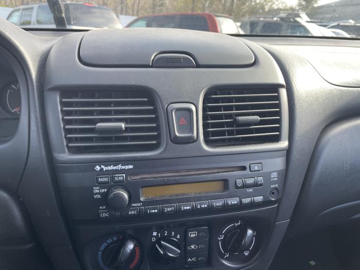 2006 nissan sentra sel with 210006 miles for sale near elk-river, minnesota 8074ae7141b1487b8c71b4c82f8db133.jpg