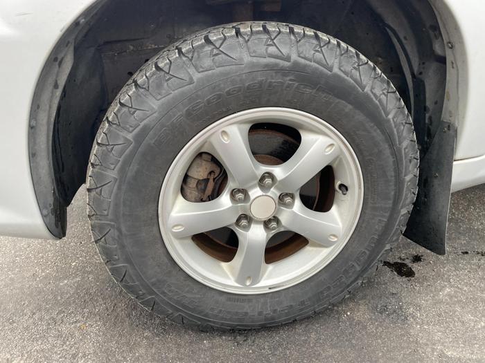 2005 mazda tribute s with 211798 miles for sale near elk-river, minnesota 8245d68241e94ae6b9b49a46f3667a89.jpg