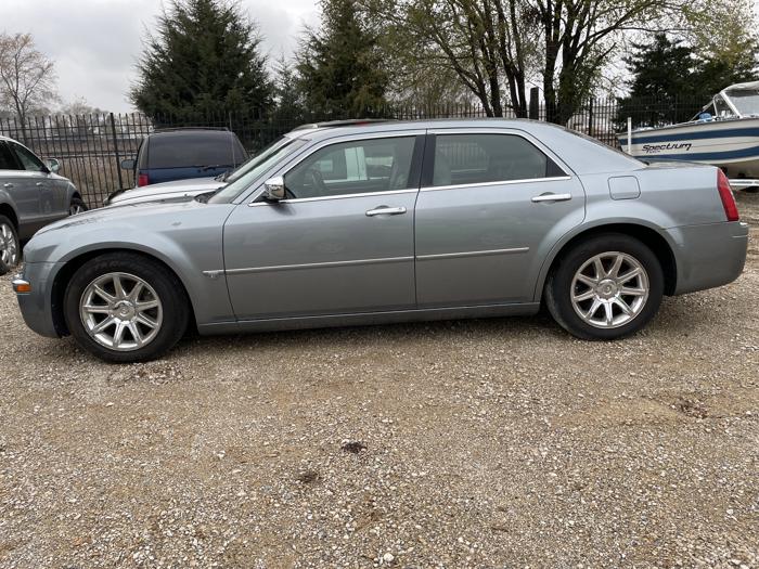 2006 chrysler 300c sel with 144880 miles for sale near elk-river, minnesota 82992dee92764678924baf92c70aa331.jpg