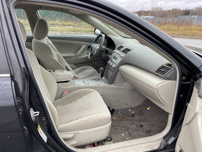 2011 toyota camry base with 187278 miles for sale near elk-river, minnesota 845dfe66fa8d4c5a8247eab03ee35342.jpg
