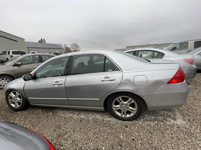 2006 honda accord lx with 212866 miles for sale near elk-river, minnesota 8463234a6ce444eea361896e7a2b06ef.jpg