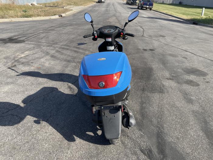 2022 chicago-scooter-company go.,-digita,-go.-maxx with 3942 miles for sale near elk-river, minnesota 8509ceaf23604a25bc6f2ae7abe3b023.jpg