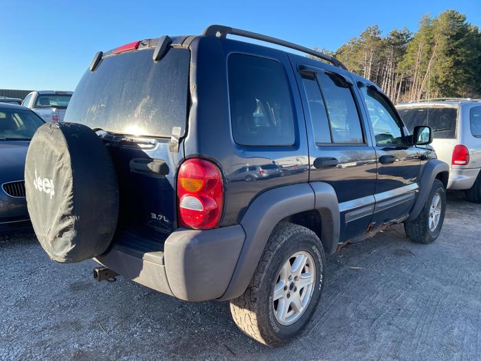 2003 jeep liberty sport with 168246 miles for sale near elk-river, minnesota 85eeb7cb652542138c40790860f173c1.jpg