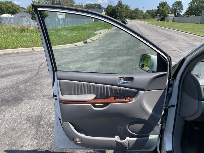 2005 toyota sienna xle with 230625 miles for sale near elk-river, minnesota 866ac2ed1a2c4d00b409c06366ea4b9c.jpg