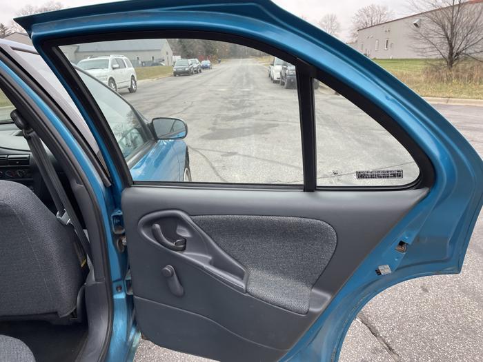 1999 chevrolet cavalier sel with 130174 miles for sale near elk-river, minnesota 87deafea475543f7bffc2062e08ced6c.jpg