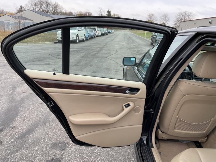 2002 bmw 325i sa with 173883 miles for sale near elk-river, minnesota 8945ab78f48447ddb5d60dc9600c57ed.jpg