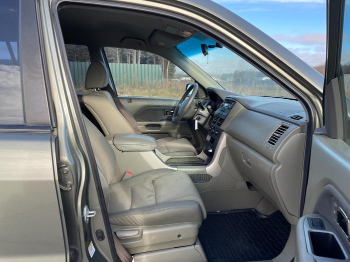 2007 honda pilot lx with 191773 miles for sale near elk-river, minnesota 89fb4705bc1844779ae78499c431af36.jpg