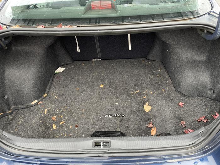 2012 nissan altima with 202502 miles for sale near elk-river, minnesota 8a86908228af47089b33b40822be5a18.jpg