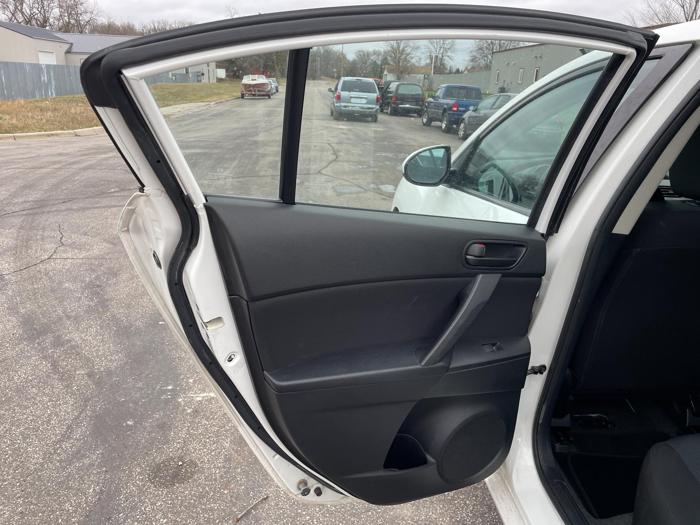 2010 mazda mazda3 sel with 96525 miles for sale near elk-river, minnesota 8b833b4620c2400fb7a1fc4f6f032146.jpg