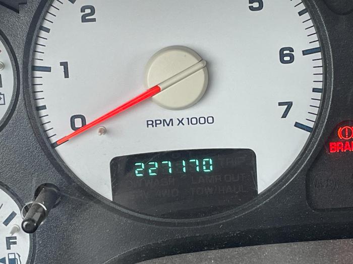 2005 dodge ram 1500 with 227170 miles for sale near elk-river, minnesota 8c93dfd71ff2495ca3250c940e77b689.jpg