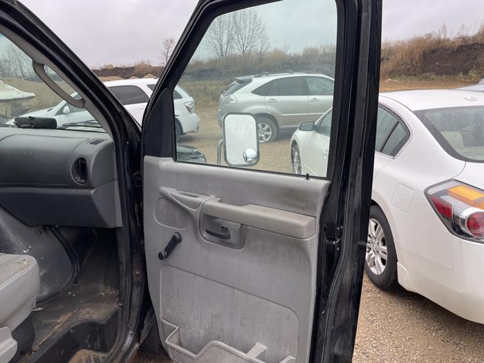 2003 ford e-350 with 214526 miles for sale near elk-river, minnesota 8ccb596ba260496f80a2a9a3b1bf639b.jpg