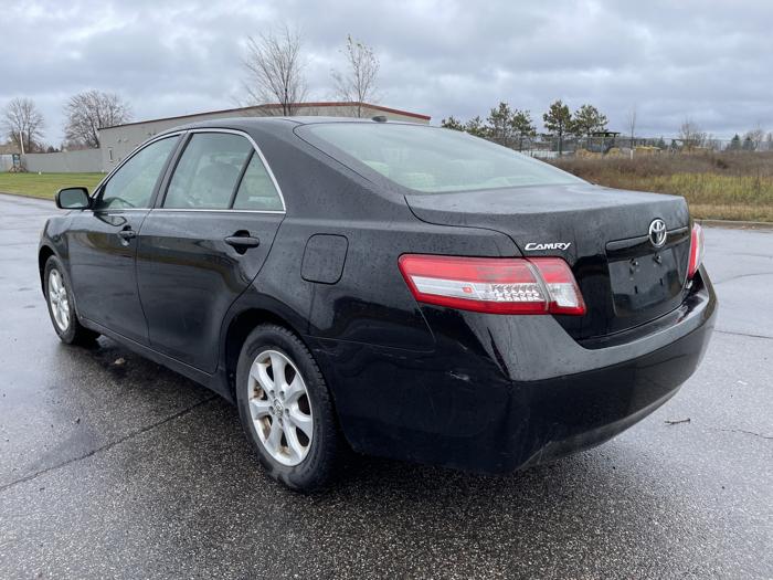 2011 toyota camry base with 187278 miles for sale near elk-river, minnesota 8d18de05327d4c78a9daa3106f1dbd88.jpg