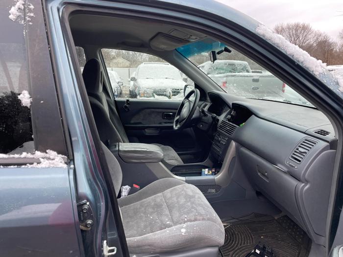 2005 honda pilot ex with 201830 miles for sale near elk-river, minnesota 8d241c19a2fd4b32a14383cc8f420323.jpg