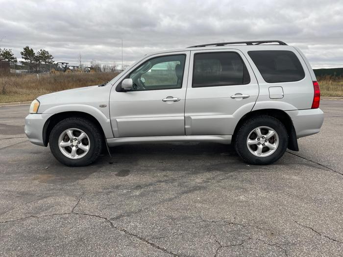 2005 mazda tribute s with 211798 miles for sale near elk-river, minnesota 8d3b4159a501458a989d955921c86556.jpg