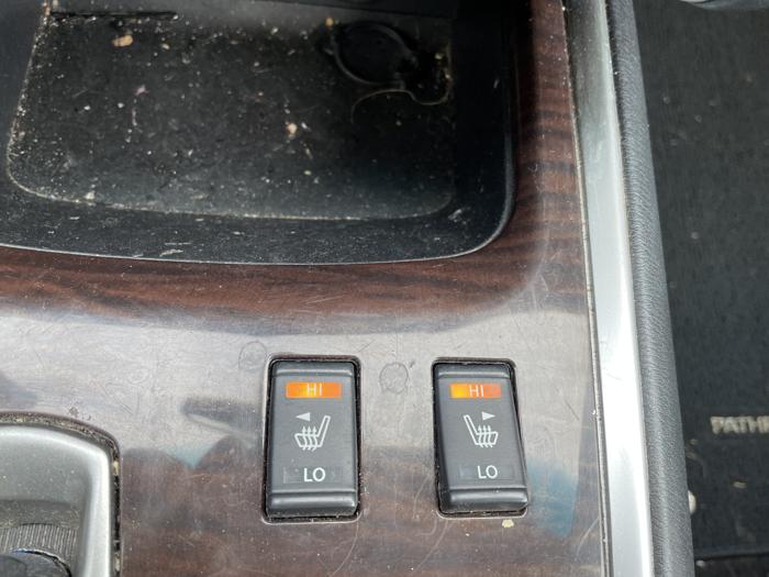 2014 nissan pathfinder-sv- sl with 119472 miles for sale near elk-river, minnesota 8e9bb173d0a74ae298c9d1cc293d35f0.jpg