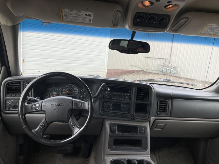 2003 gmc yukon with 303806 miles for sale near elk-river, minnesota 8eaf0d5fa54c42f397fd115a4b97c9f6.jpg