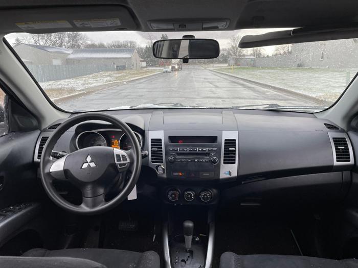 2007 mitsubishi outlander sel with 174016 miles for sale near elk-river, minnesota 8ed52821d0c54515aa424bcc7864209c.jpg