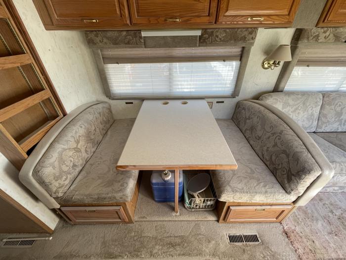1999 ford motorhome-chassis super-duty with 106821 miles for sale near elk-river, minnesota 8f9c610b50a2450da8a0adc6a3cba3d2.jpg