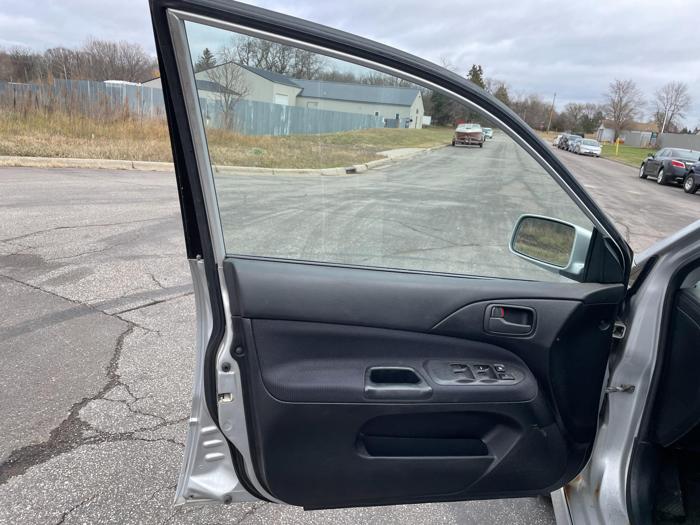 2003 mitsubishi lancer sel with 172695 miles for sale near elk-river, minnesota 9861be33949849d5aafa0d60b2f9c7a3.jpg