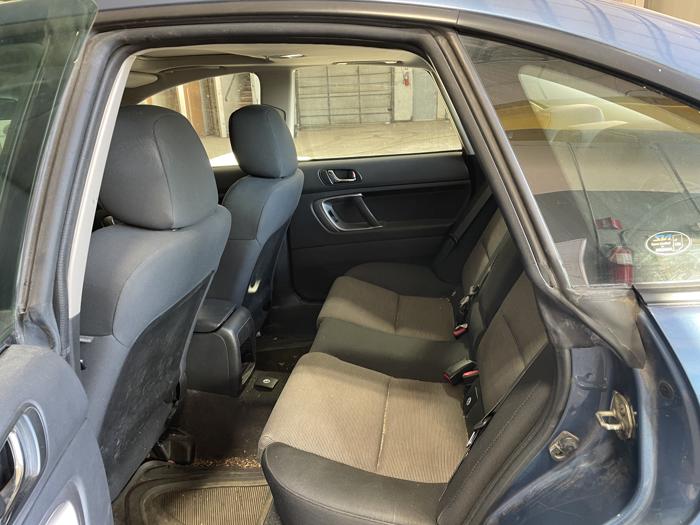 2007 subaru legacy 2.5i with 226225 miles for sale near elk-river, minnesota 98b75c5945874256851d16e23cb8ffa2.jpg