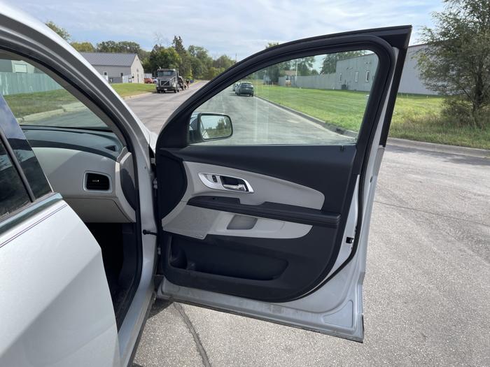 2015 chevrolet equinox ltz with 127270 miles for sale near elk-river, minnesota 99e02cea54bb4f64985ba460ba518b7f.jpg
