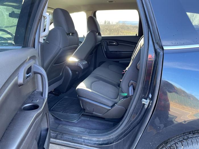 2012 chevrolet traverse lt with 224898 miles for sale near elk-river, minnesota 9bb3b5eda55a483895c1e6f47c6f463a.jpg
